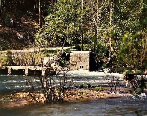 ponte com lajes caídas